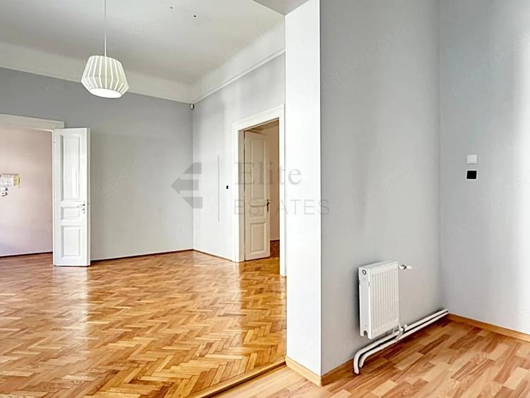 Apartament cu 2 camere decomandat în Ultracentral