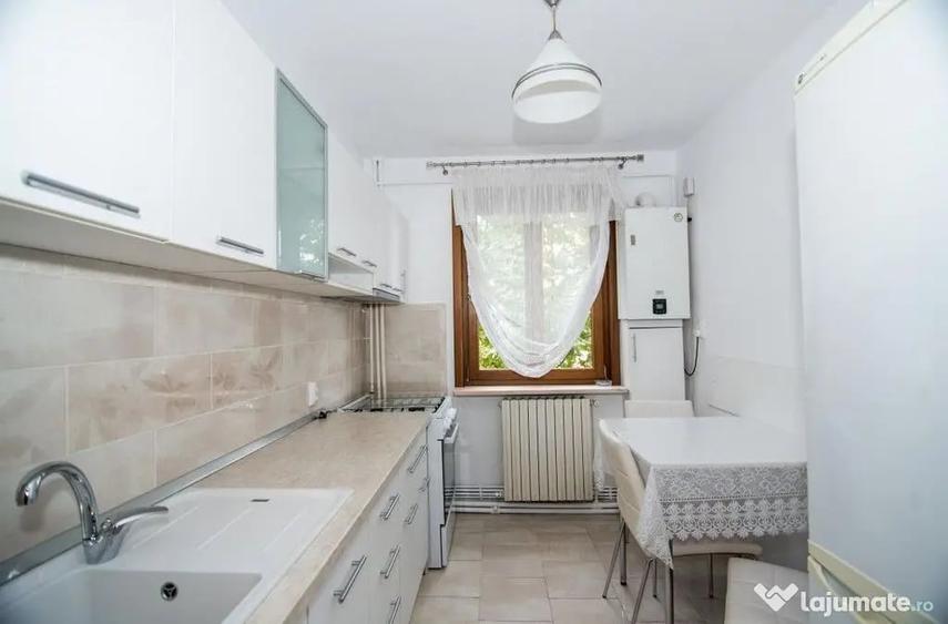 Inchiriere - Apartament 3 camere - Zona Centrala - 4
