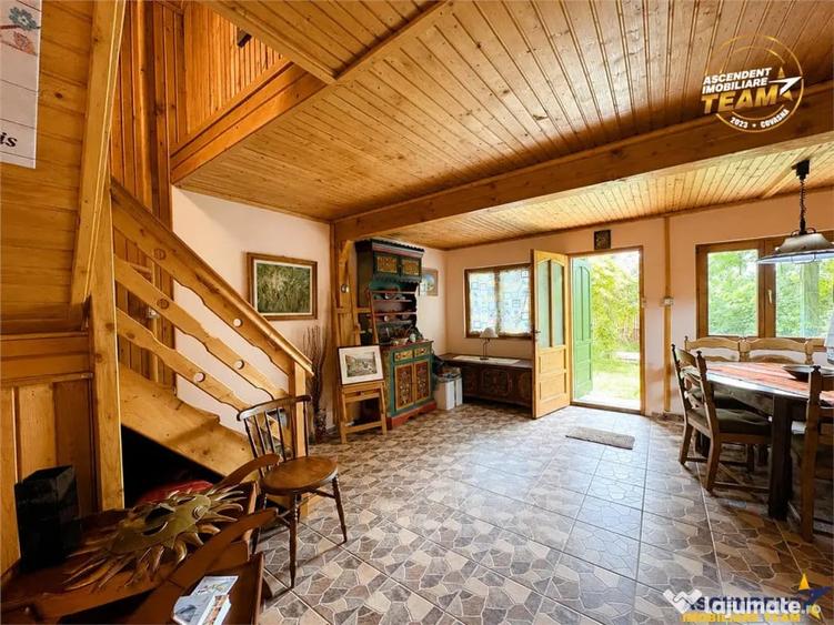 Casă cu 4 camere cu Teren 2200 Mp în Băcel