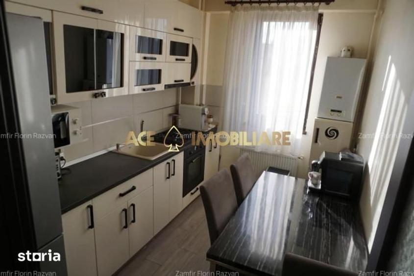 Apartament cu 3 camere, mobilat în Dămăroaia