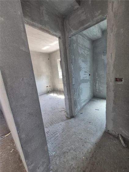 DUPLEX DESPARTIT - SUPRAFETE MARI - ZONA EXCELENTA - 12