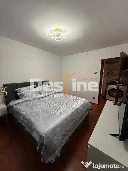 Apartament cu 4 camere decomandat în Central