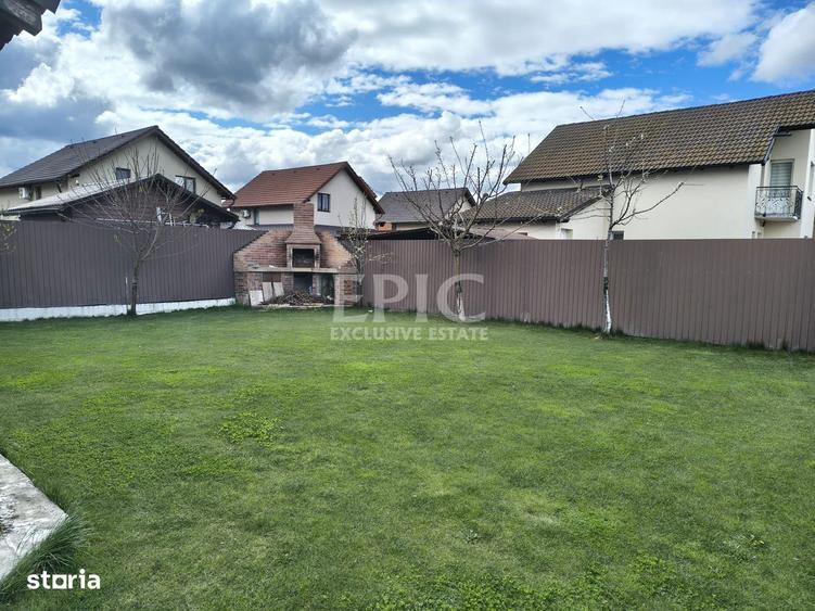 Casă cu 4 camere cu Teren 570 Mp în Gănești