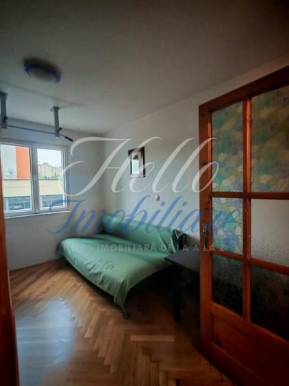 Apartament cu 4 camere decomandat în Mănăștur