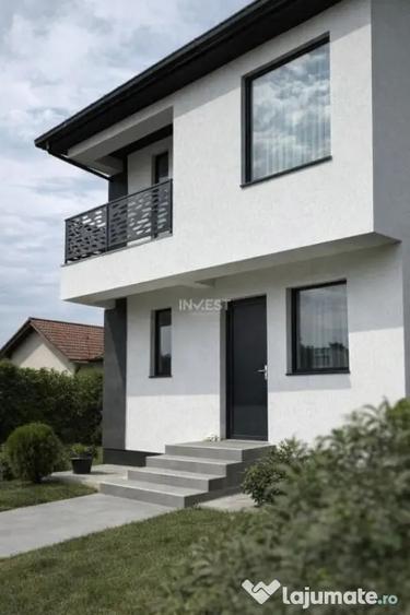 Casă cu 4 camere cu Teren 500 Mp în Bucium
