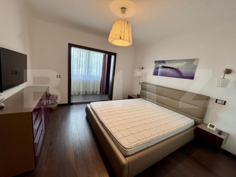 Apartament cu 3 camere decomandat în Valea Rosie