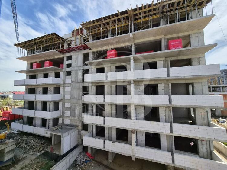Apartament cu 2 camere decomandat în Theodor Pallady