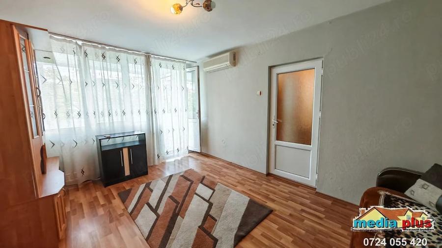 Apartament cu 2 camere semidecomandat în Central