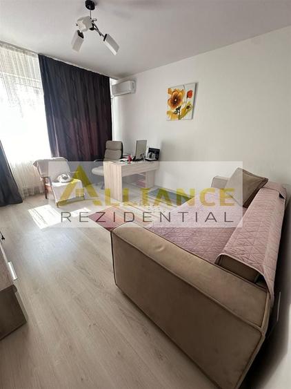 Apartament cu 2 camere decomandat, mobilat în Apărătorii Patriei