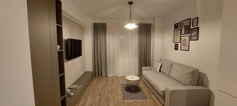 Apartament cu 2 camere decomandat în Exterior Vest