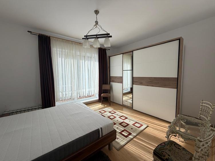 Apartament 4 camere - 2 bai - 3 balcoane - garaj - Hipodrom - str Rahovei - 9