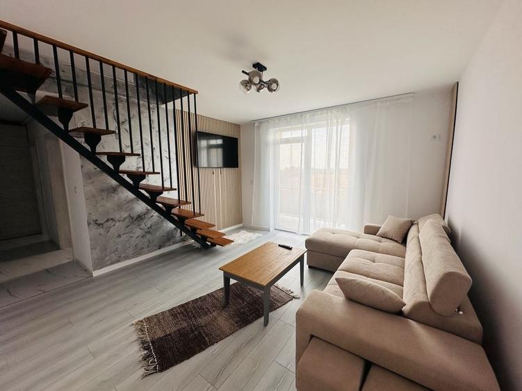 Apartament cu 3 camere decomandat în Giroc