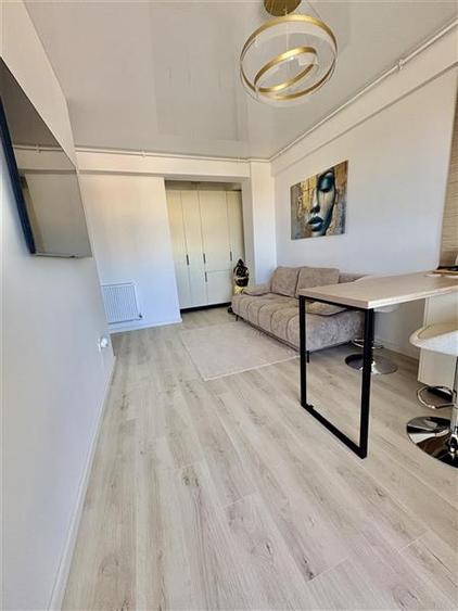 Apartament cu 2 camere decomandat, mobilat în Tomis Nord
