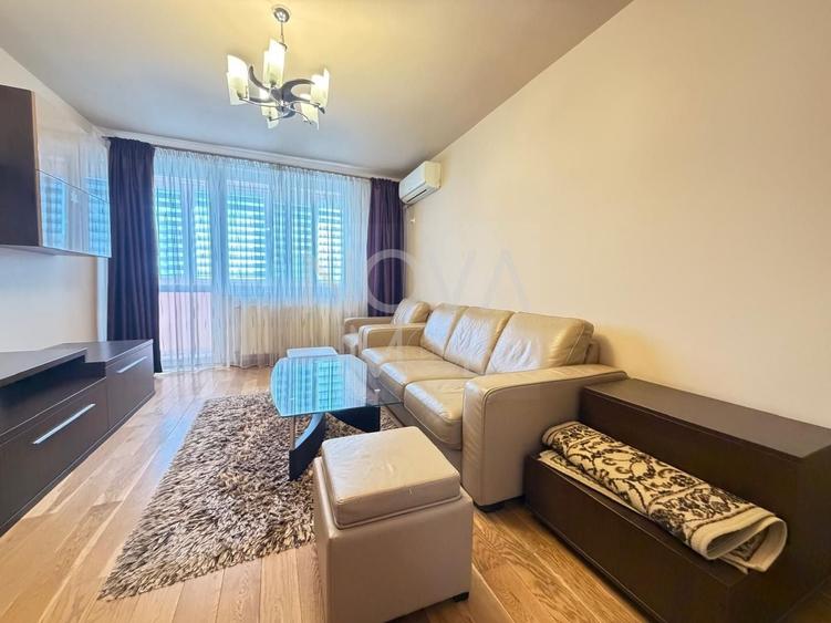 Apartament cu 3 camere decomandat, mobilat în Hipodrom 3