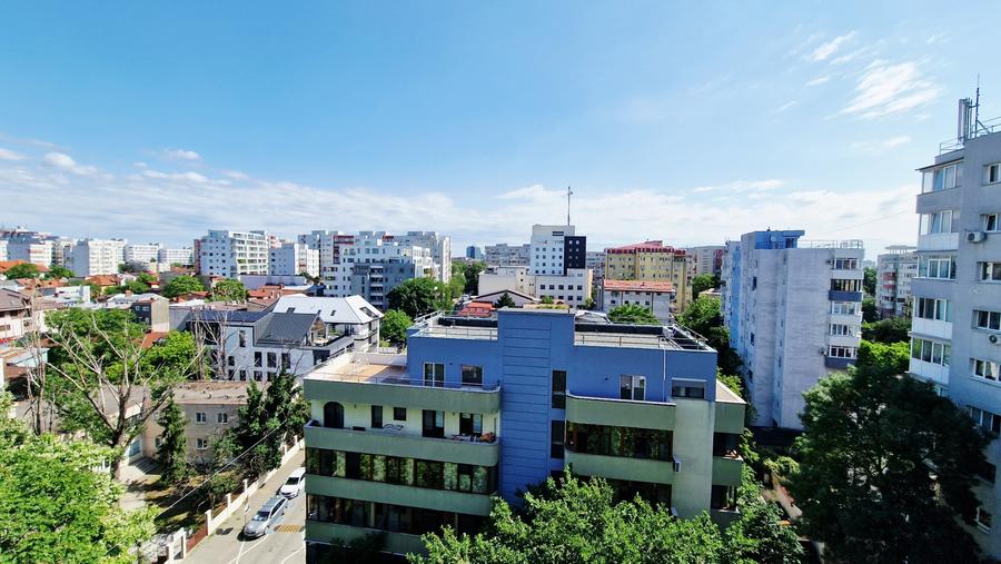 Apartament cu 2 camere decomandat, mobilat în Kiseleff