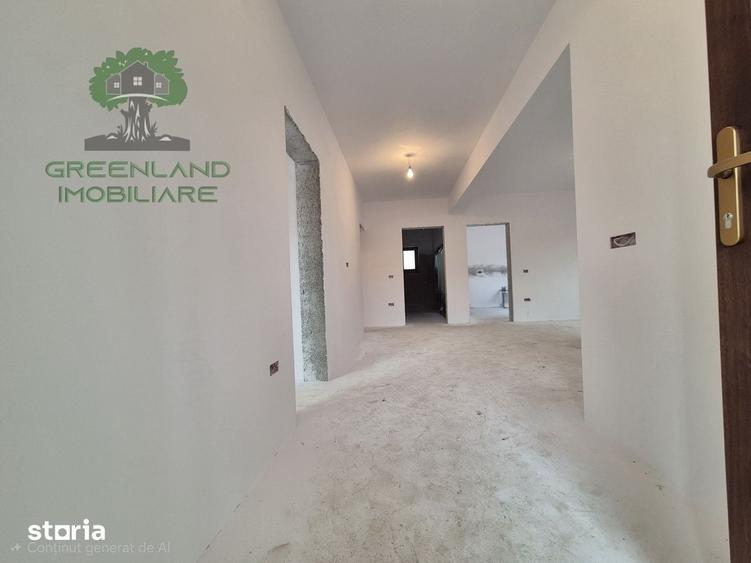 Casă cu 4 camere cu Teren 500 Mp în Tomești