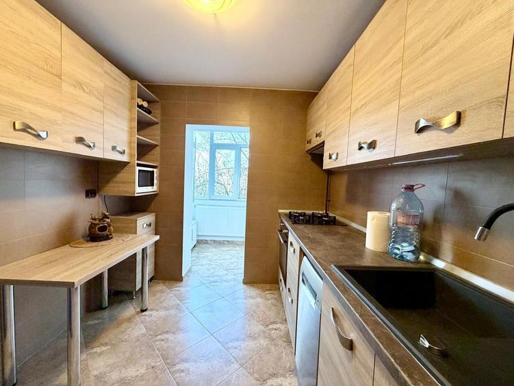 Apartament 3 camere , 72 mp, AC, complet mobilat & utilat, parcare – Galata - 5