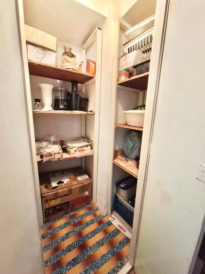 Apartament cu 4 camere decomandat, mobilat în Colentina