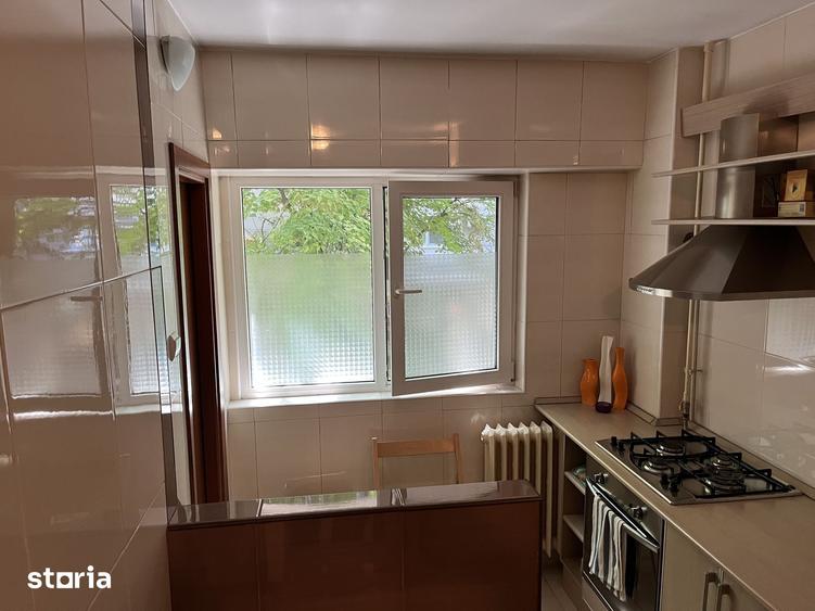 Apartament cu 3 camere în Centrul Istoric