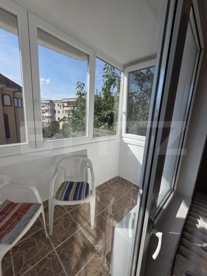 Apartament cu 3 camere decomandat, mobilat în Zorilor