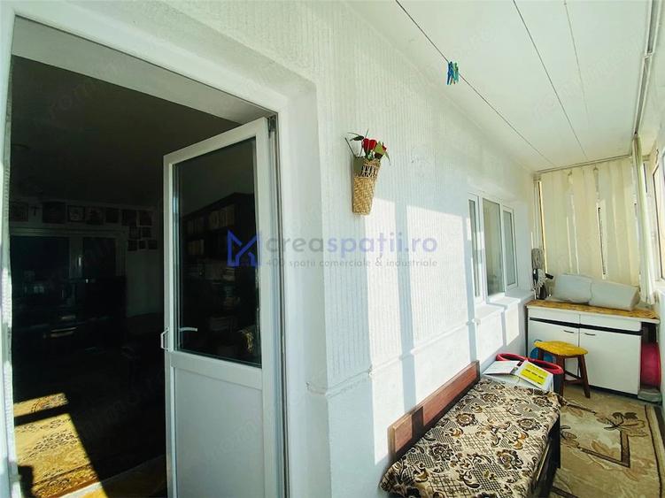 Apartament cu 3 camere în Filiași