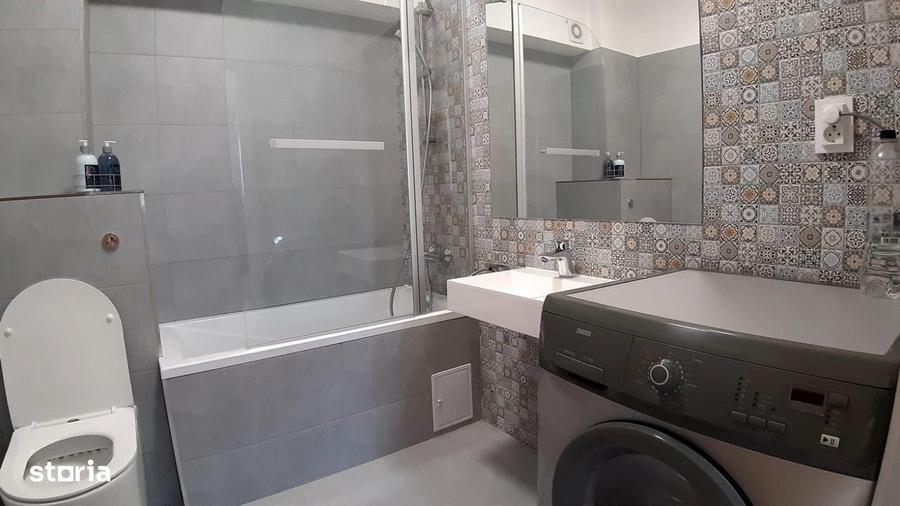 Apartament cu 3 camere în Mărăști
