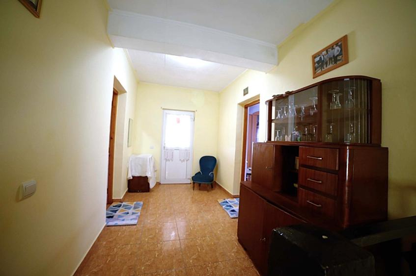 Casă individuală cu 4 camere cu Teren 318 Mp în Săcele