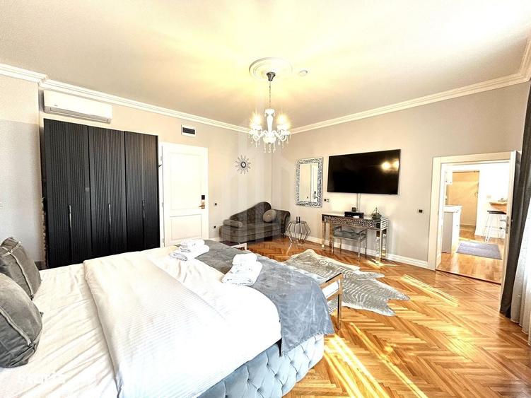 Apartament cu 4 camere în Central