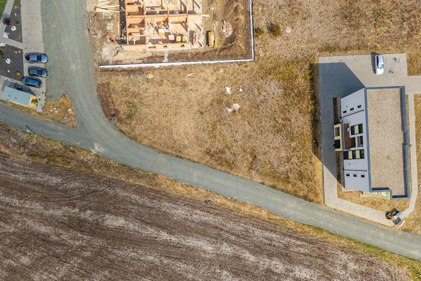 Teren Construcții intravilan de 600 mp, în Dumbrăvița