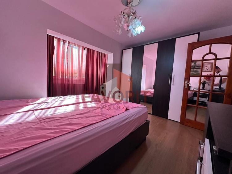Apartament cu 3 camere decomandat, mobilat în Șagului