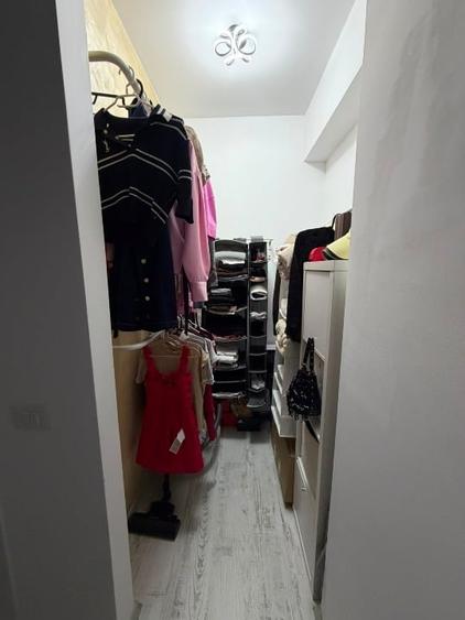 Apartament cu 2 camere semidecomandat, mobilat în Vitan-Bârzești
