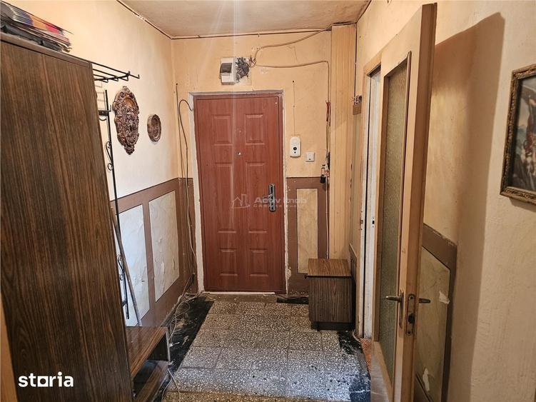 Resita, 2 Cam. Mobilat+Utilat, Micro 3 - 17