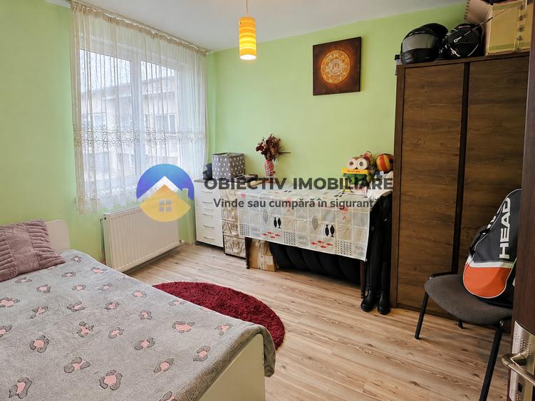 Apartament cu 2 camere decomandat în Precista