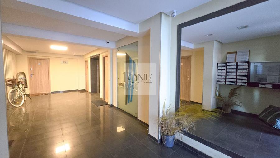 Apartament cu 2 camere decomandat, mobilat în Tractorul
