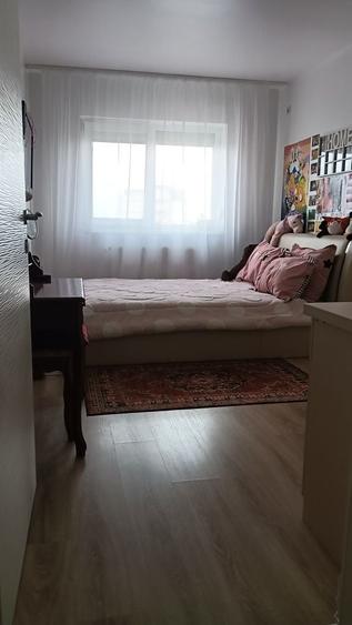 Apartament cu 2 camere semidecomandat în Titan