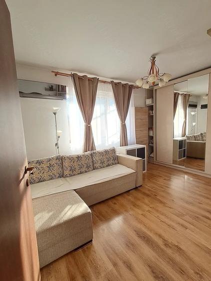 Apartament cu 2 camere decomandat în Apărătorii Patriei
