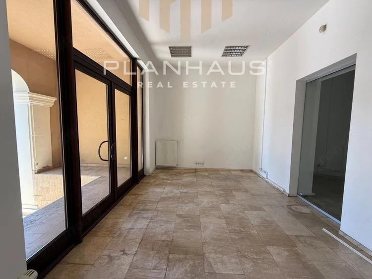 Spațiu comercial, de 190 mp, în Ultracentral