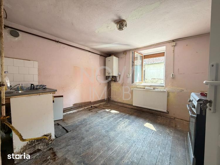 Casă cu 4 camere cu Teren 151 Mp în Lazaret