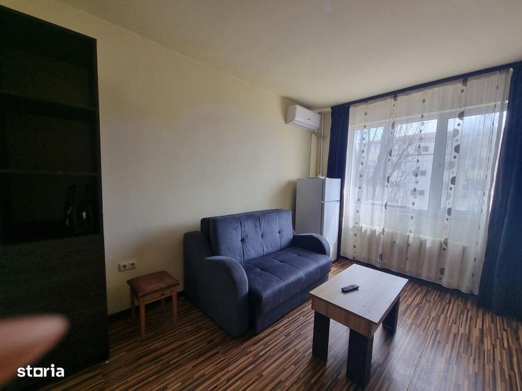 Garsoniera Poarta 6 ideala pentru locuit sau investitie - 1