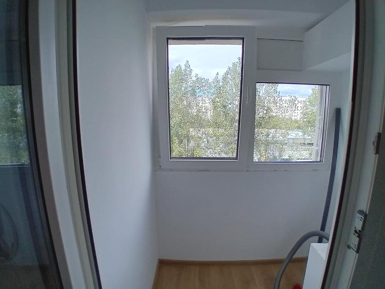 Apartament cu 2 camere decomandat în Berceni