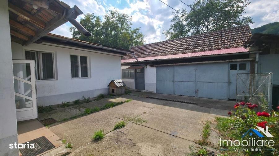 Casa - Vulcan, aproape de oras, Str. Teodora Lucaciu, suprafata 130mp - 4