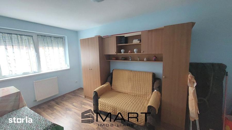 Apartament cu 3 camere, mobilat în Central