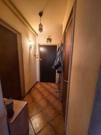 Apartament cu 2 camere semidecomandat în Alexandru Obregia