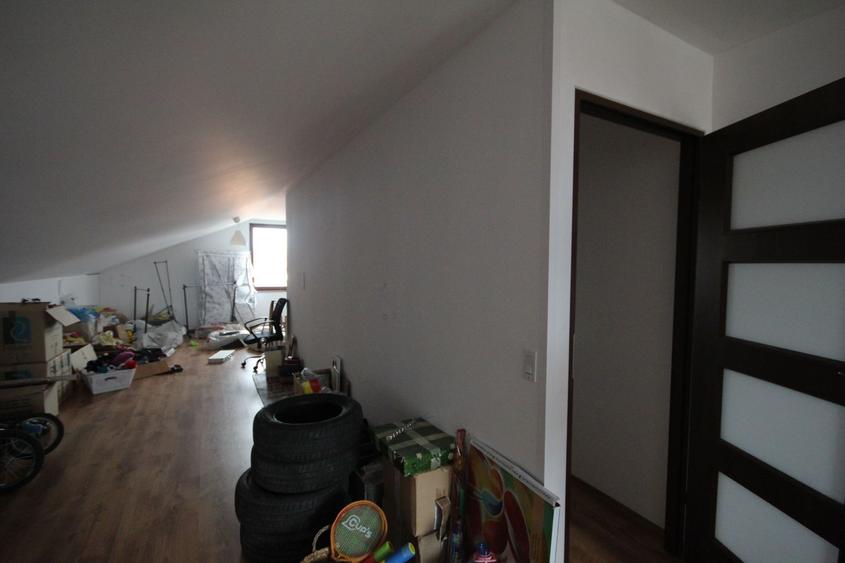 Duplex cu 5 camere cu Canalizare în Braytim