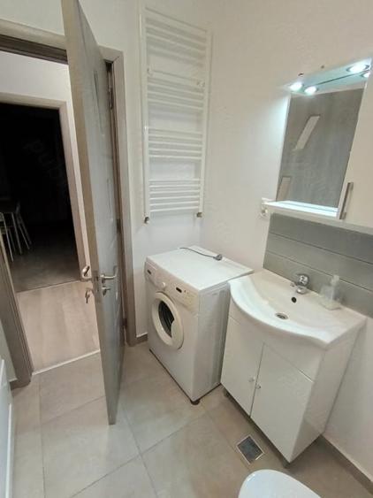 Apartament cu 3 camere decomandat, mobilat în Bragadiru