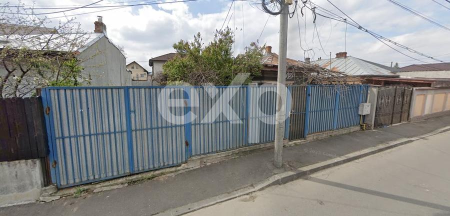 Casă individuală cu 5 camere cu Canalizare în Colentina