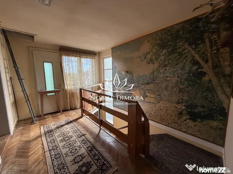 Casă cu 4 camere cu Teren 398 Mp în Central