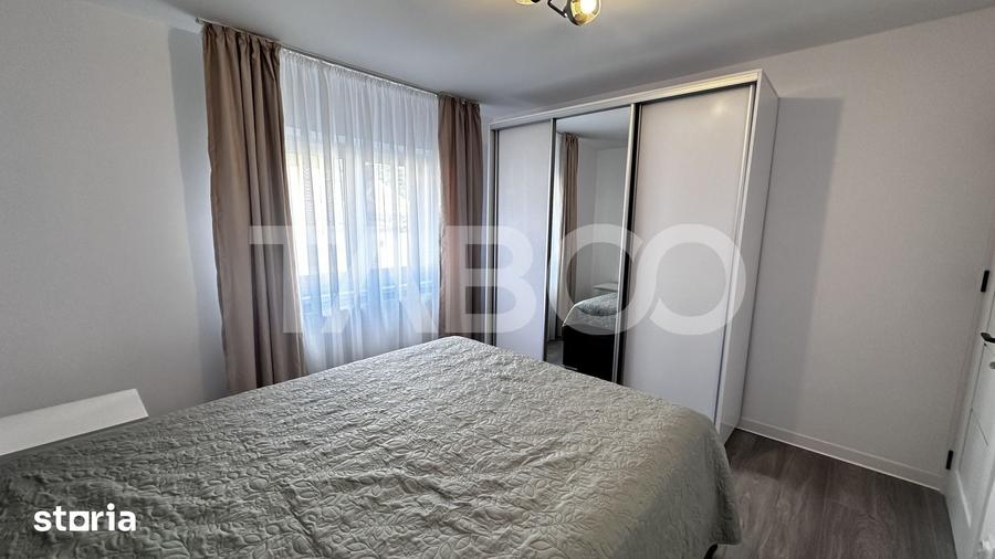 Apartament cu 3 camere decomandat în Ștrand