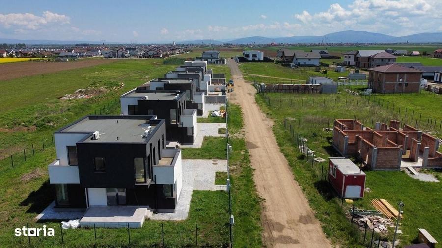 Casa/Vila cu 5 camere de vanzare - Sanpetru - 10