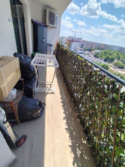 Apartament cu 3 camere decomandat, mobilat în Sebastian